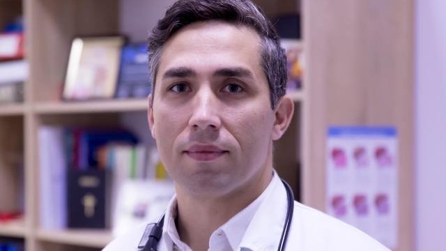 Dr.Valeriu Gheorghiță: "Vrem să creștem pragul pentru vaccinul AstraZeneca la 65 de ani sau să îl eliminăm!"