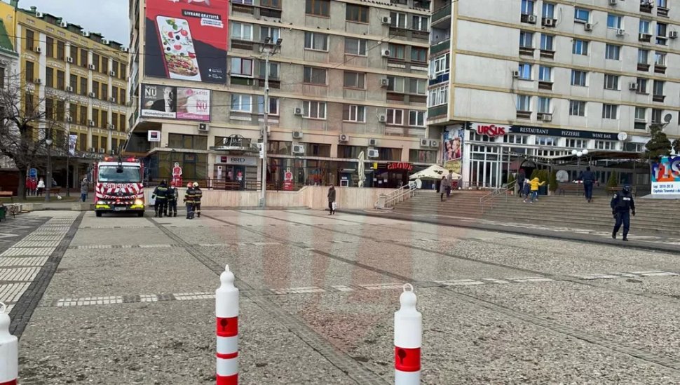 Alertă cu bombă la un hotel din orașul Iași. Toate persoanele sunt evacuate
