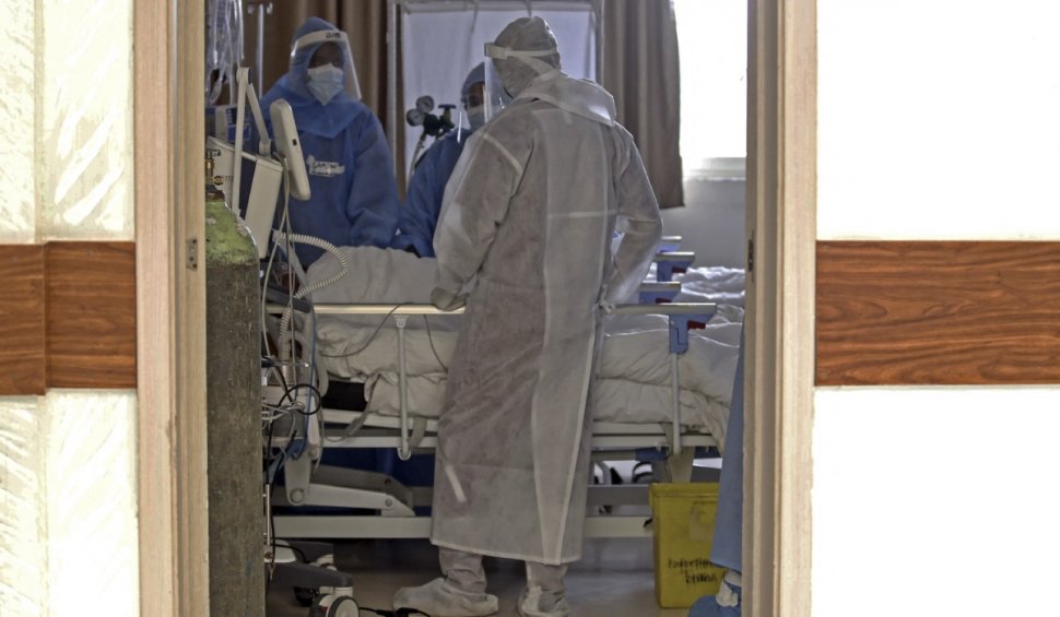 Un pacient infectat cu tulpina britanică la 13 zile după rapel a murit la spitalul din Ilfov