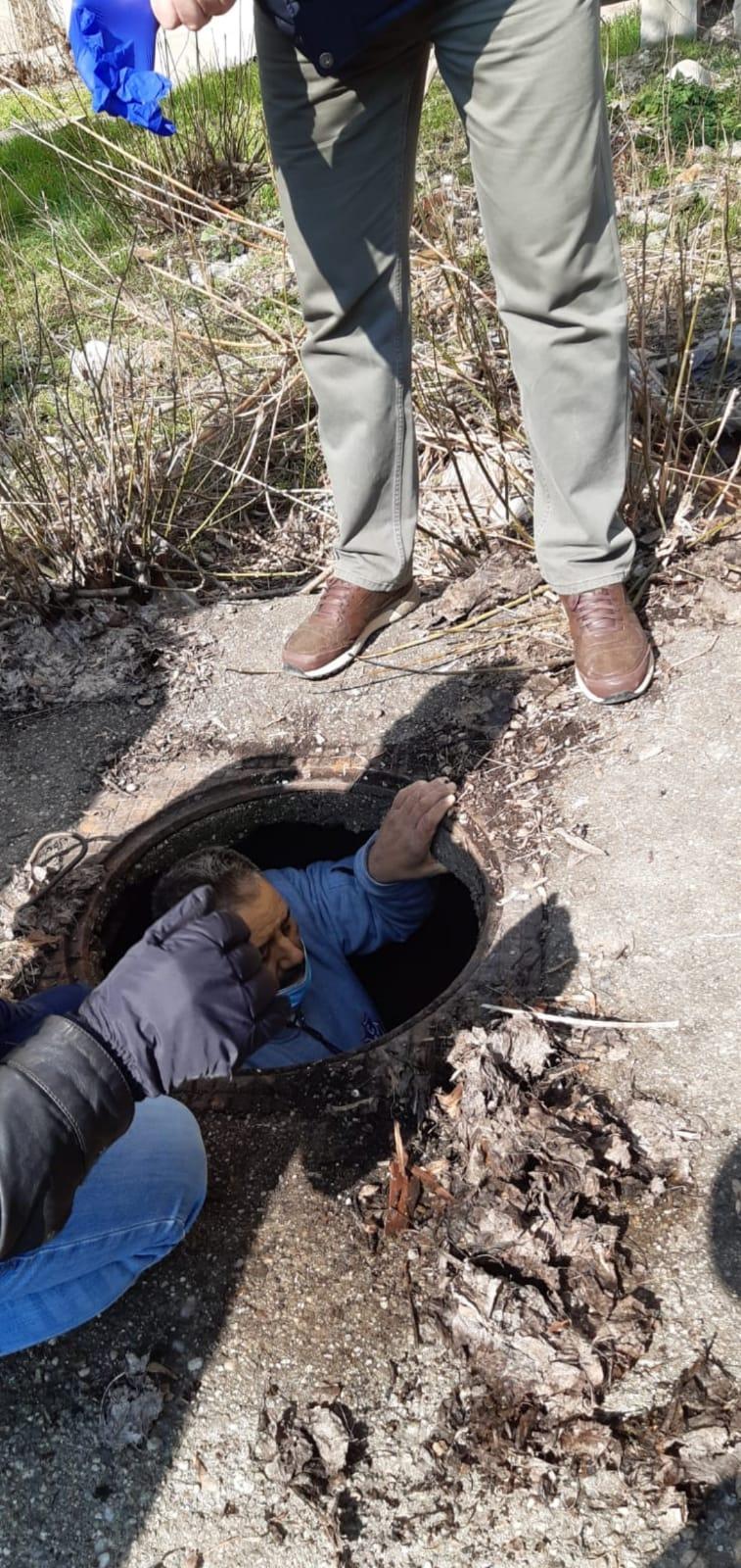 Deținutul condamnat pentru crimă a fost prins chiar în curtea spitalului de unde evadase 698562