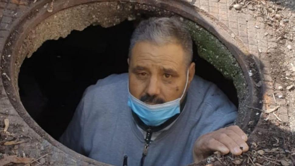 Deținutul condamnat pentru crimă a fost prins chiar în curtea spitalului de unde evadase 698567