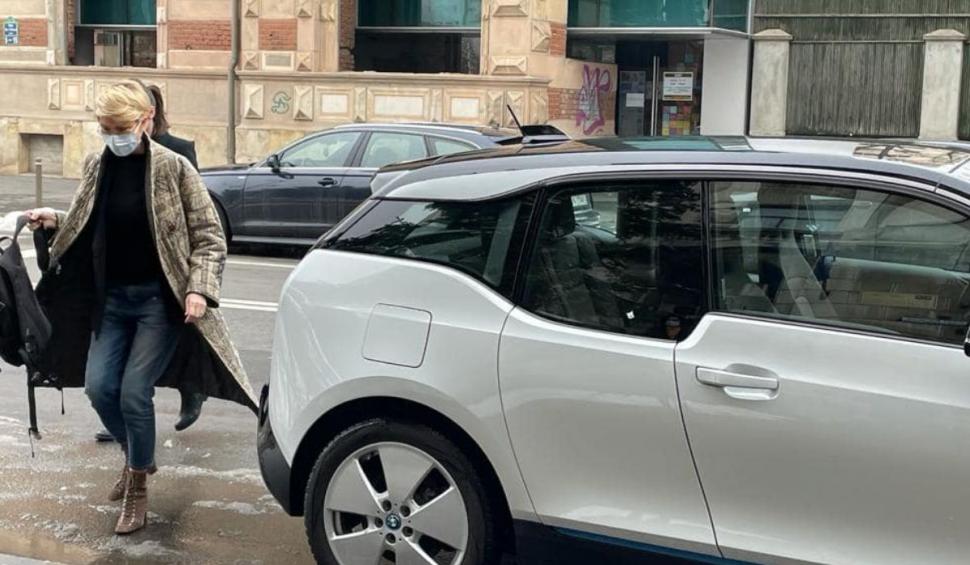 "Vinerea Verde". Politicienii au mers la muncă cu transportul în comun sau trotineta 698534