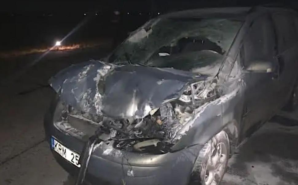 Accident între un Volkswagen şi un MiG-29 al Forțelor Aeriene din Ucraina 698742