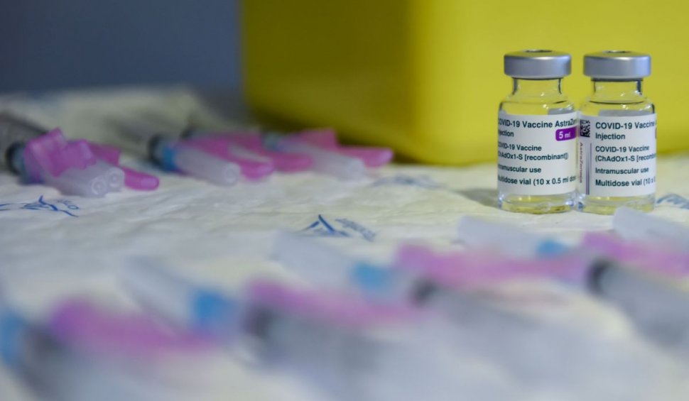 Al doilea lot de vaccinuri AstraZeneca, suspendat în Italia, a fost folosit și în România. Peste 60.000 de oameni s-au imunizat deja cu serul