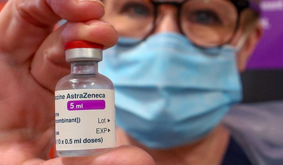 România continuă vaccinarea cu AstraZeneca: "Beneficiile depăşesc riscul reacţiilor adverse" | VIDEO
