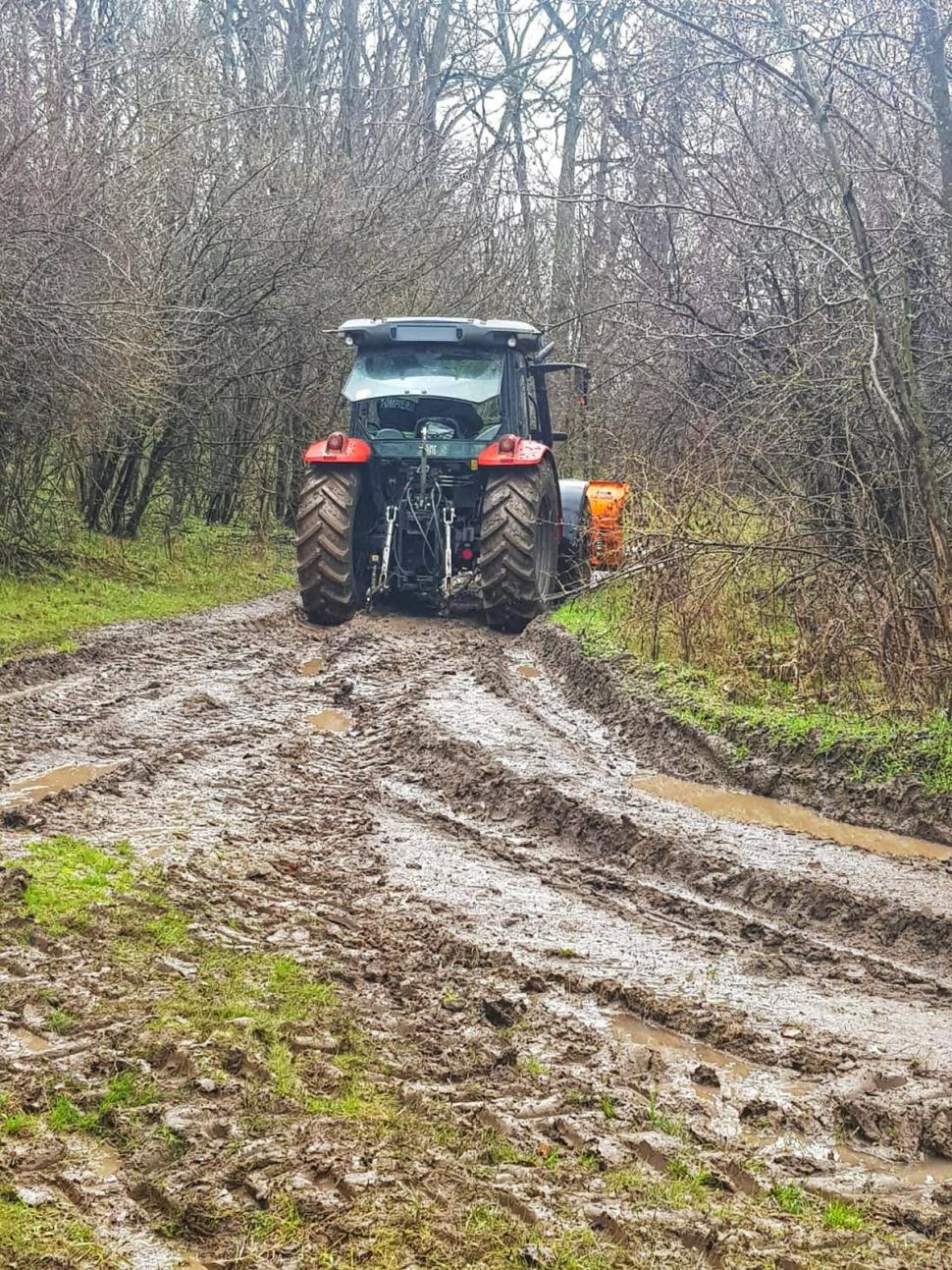 Un bărbat care căuta bijuterii cu detectorul de metale a găsit, în schimb, o bombă în Giurgiu 699910