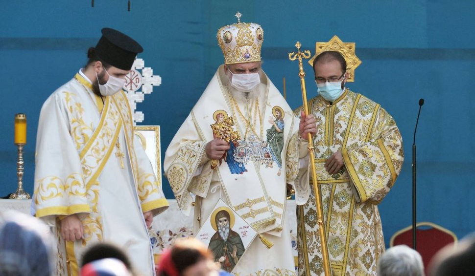 Patriarhul Daniel cere ajutorul românilor. A lansat o platformă de sprijin pentru pictarea Catedralei