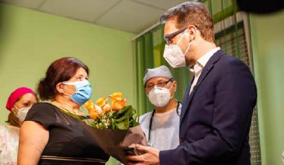 Prima imunizare anti-COVID-19 într-un cabinet al unui medic de familie s-a realizat miercuri la Timișoara