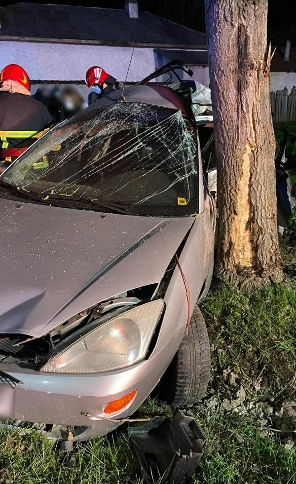 Pompierii care au descarcerat o tânără din Giurgiu au venit a doua zi să-i doneze sânge 702021