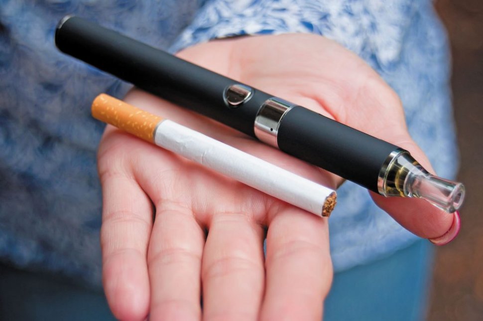 Parlamentarii britanici solicită schimbarea politicilor Organizației Mondiale a Sănătății în privința țigărilor electronice