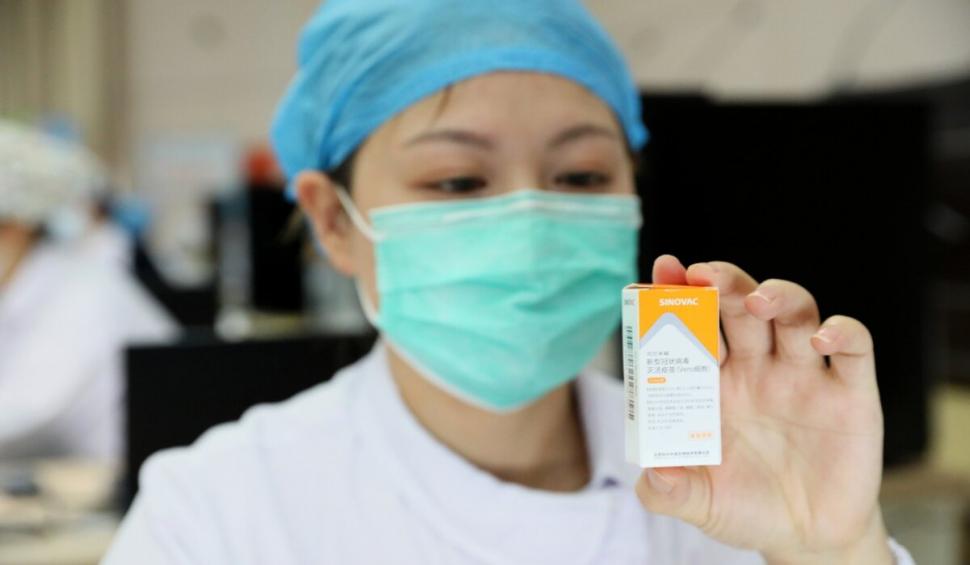 China ia în calcul să combine vaccinurile împotriva COVID-19 pentru a creşte eficacitatea serurilor