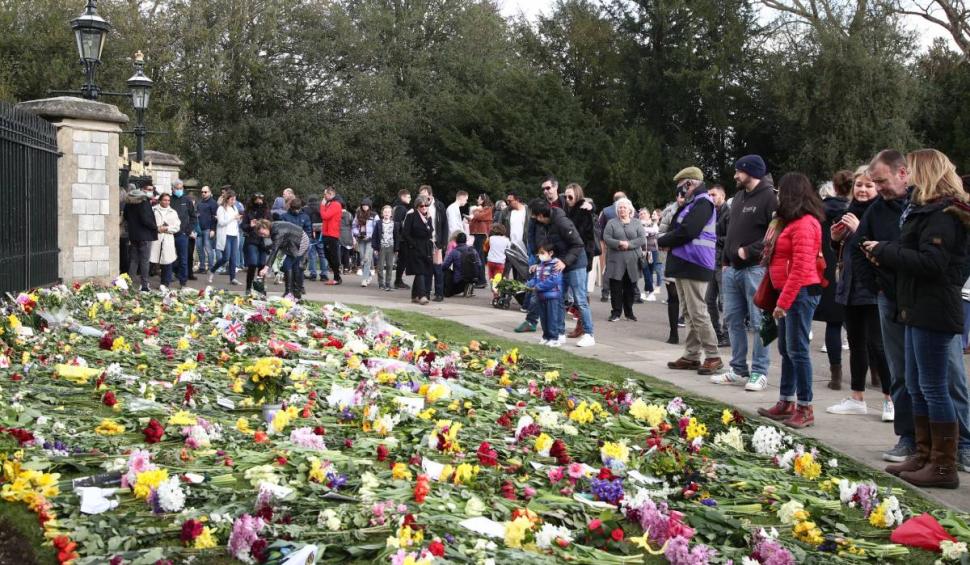 Harry a revenit în Marea Britanie. Meghan Markle nu participă la înmormântarea prințului Philip 702715