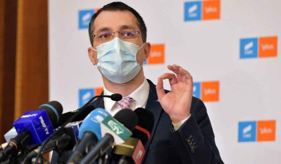 Vlad Voiculescu, 3 infracţiuni anchetate de procurori. Anghelescu: "Fostul ministru va fi chemat la audieri"