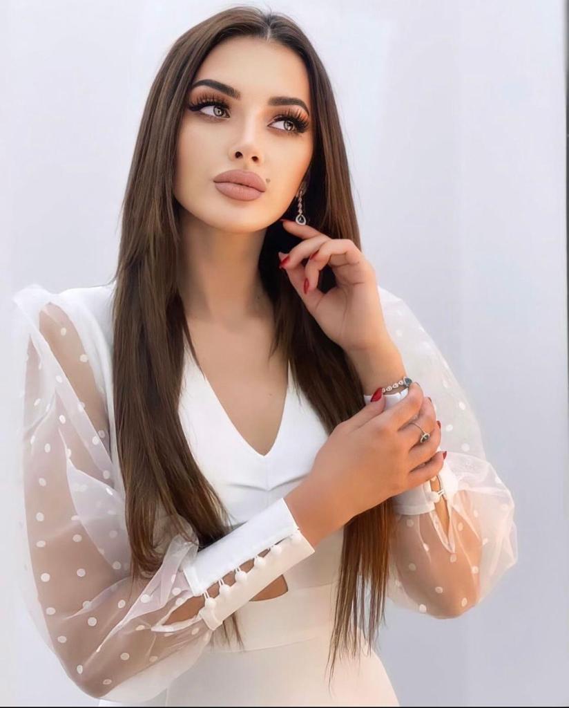 Iolanda Anamaria Babău, locul doi la Miss Europe 2021: "O femeie poate fi şi educată, şi frumoasă" 703914