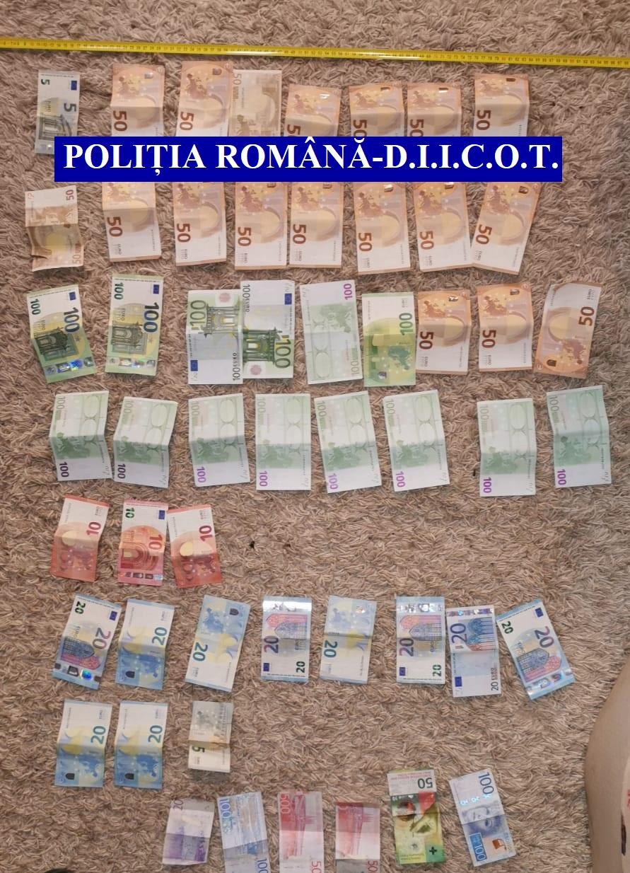 Proxeneţii din Măcin au făcut 1.000.000€ în zece ani, după ce şi-au unit forţele 703936