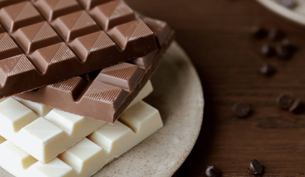 Mituri despre ciocolată. Dr. Mihaela Bilic: "Porția corectă este de trei pătrățele"