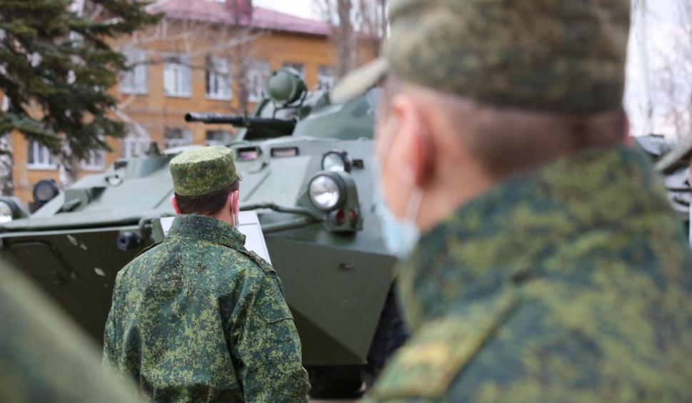 Rusia începe retragerea efectivelor suplimentare mobilizate în apropiere de Ucraina