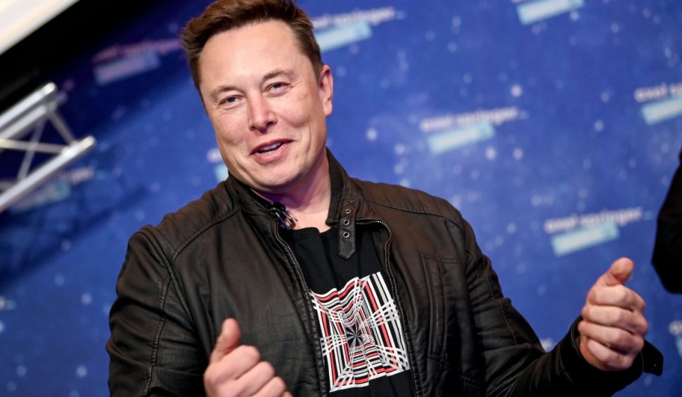 Elon Musk îi avertizează, râzând, pe cei înscriși voluntar în misiunea de colonizare a planetei Marte: "S-ar putea să mori, să nu ai mâncare bună"
