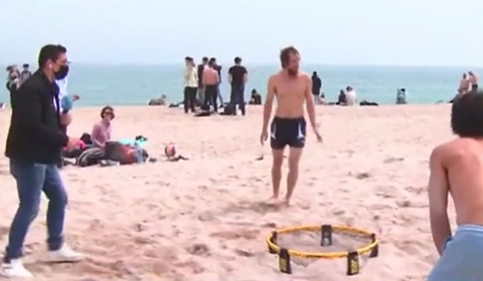  Roundnet, cea mai nouă distracție pe plaja din Vama Veche