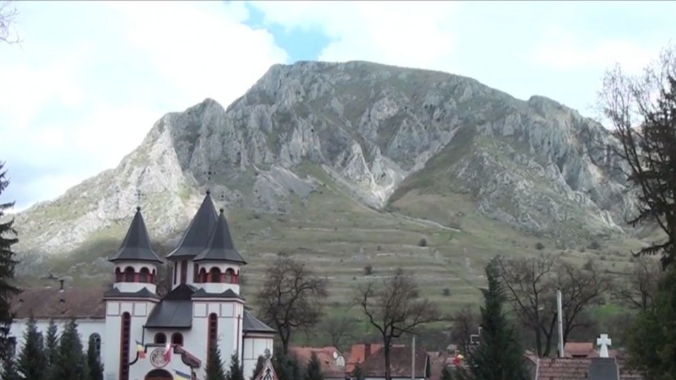 Locul de poveste care îți taie răsuflarea! Destinația turistică unde mii de români au petrecut Paștele