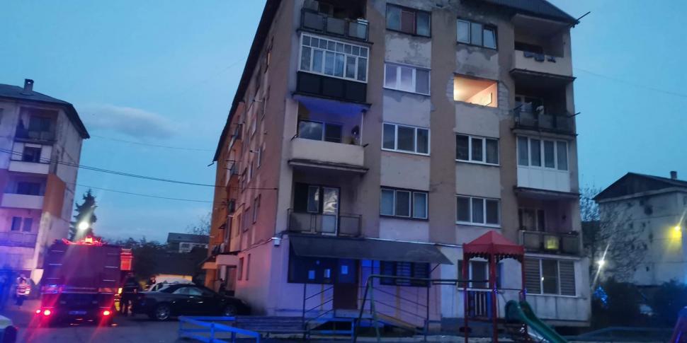 Explozie uriaşă într-un bloc din Sighetu Marmaţiei 705732