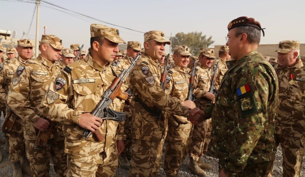 Primii militari români din Afganistan s-au întors acasă
