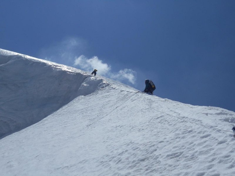Horia Colibășanu și alți doi alpiniști au supraviețuit unei avalanșe în Nepal