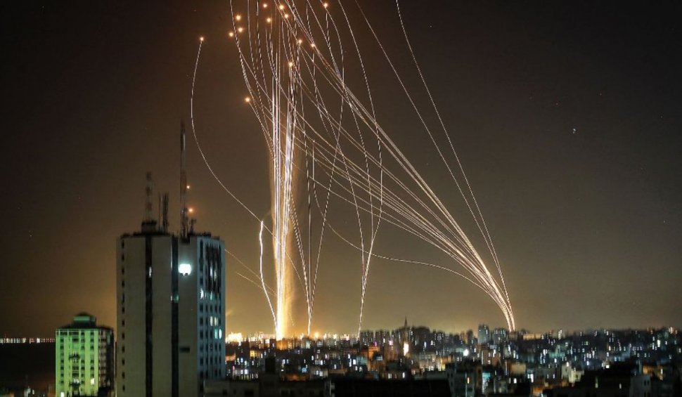 Armata israeliană a distrus sediile de informaţii militare ale Hamas, cu rachete lansate din drone