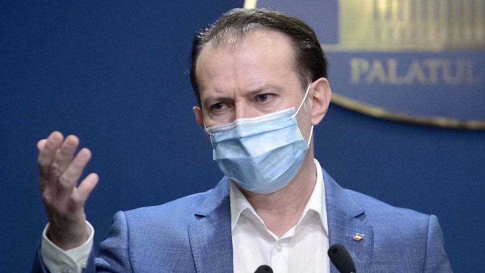 Florin Cîțu a anunţat că nu vom scăpa de mască în aer liber, "înainte de 1 iunie"