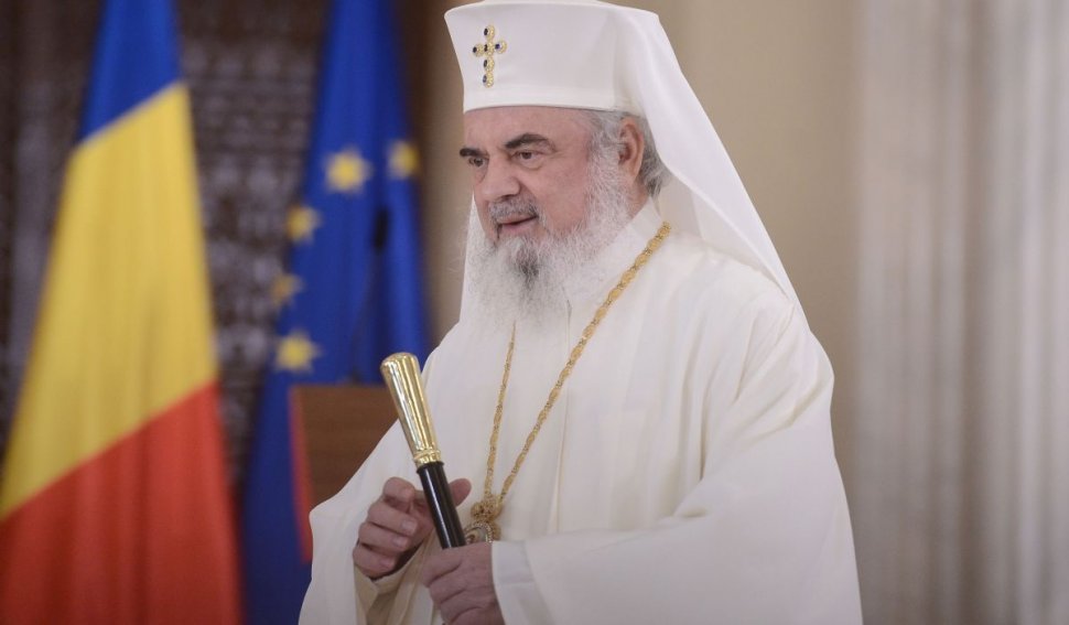 Patriarhul Daniel, urări speciale pentru femei de Duminica Mironosiţelor, după declaraţiile controversate ale lui Teodosie