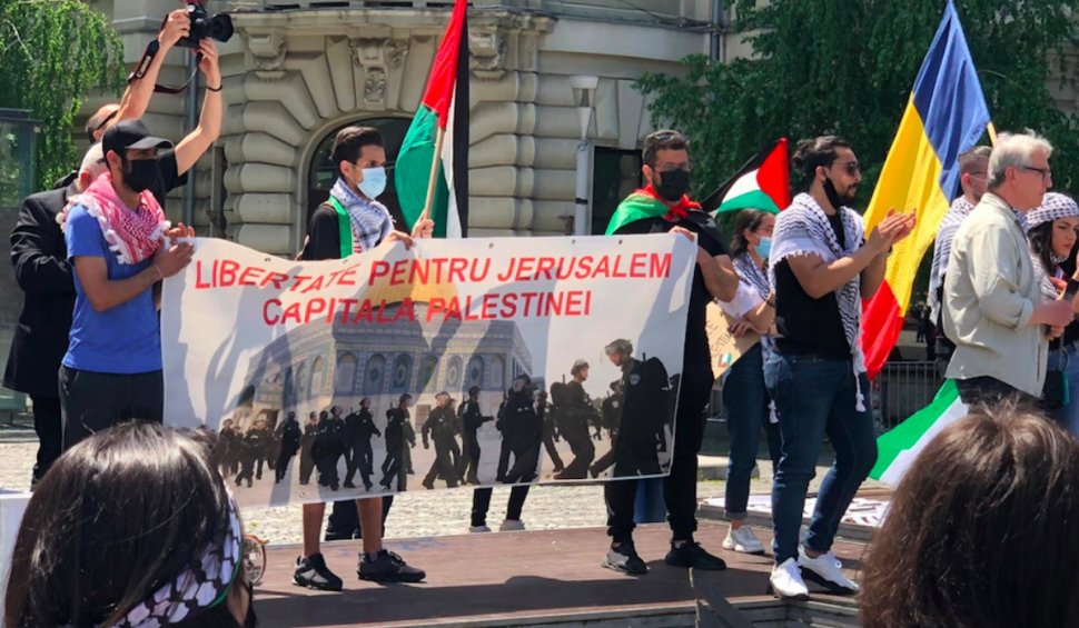 Protest în Piața Universității din Capitală, față de conflictul din Fâșia Gaza: Se scandează "Palestina liberă!"