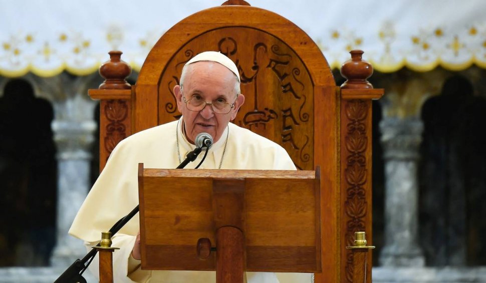 Papa Francisc condamnă violențele dintre Israel și palestinieni: "Riscă să escaladeze într-o spirală de moarte"