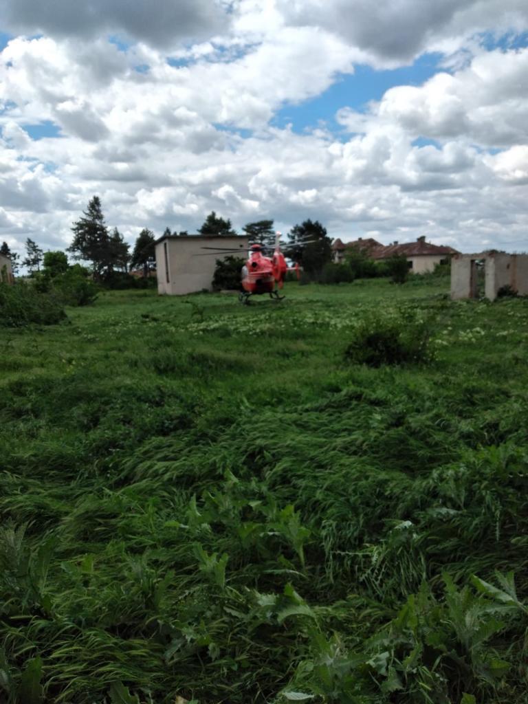 Un copil de 12 ani a căzut într-un castel de apă dezafectat, adânc de 7 metri, în Ialomiţa 707434
