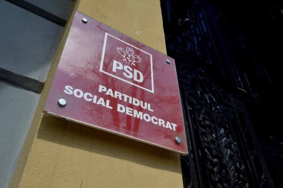 PSD cere revocarea ministrului Economiei Claudiu Năsui, după anularea granturilor pentru IMM-uri