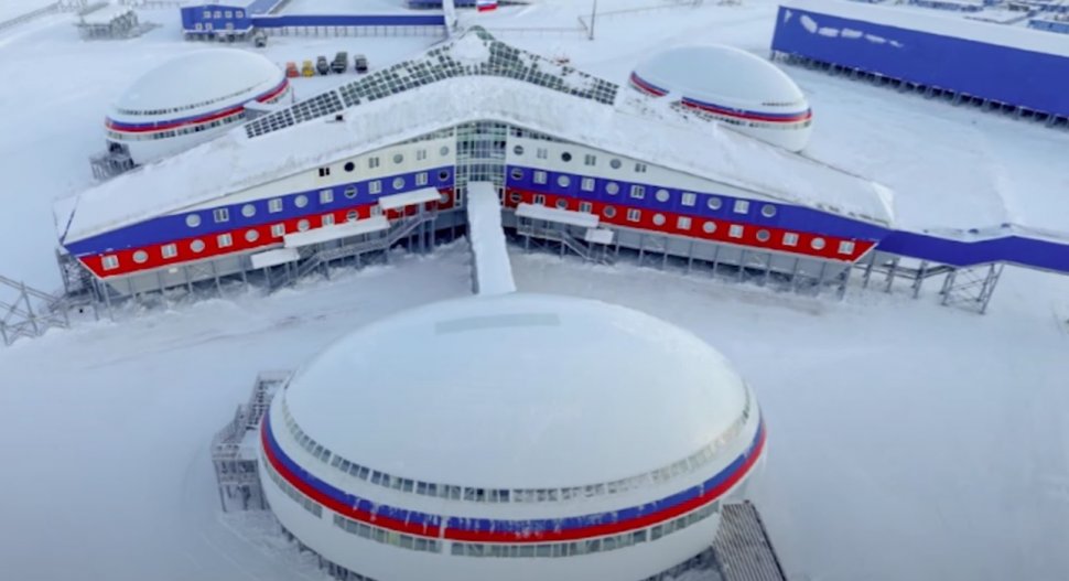 "Arctic Clover", baza militară rusească din Arctica cu tuneluri încălzite și avioane de vânătoare 