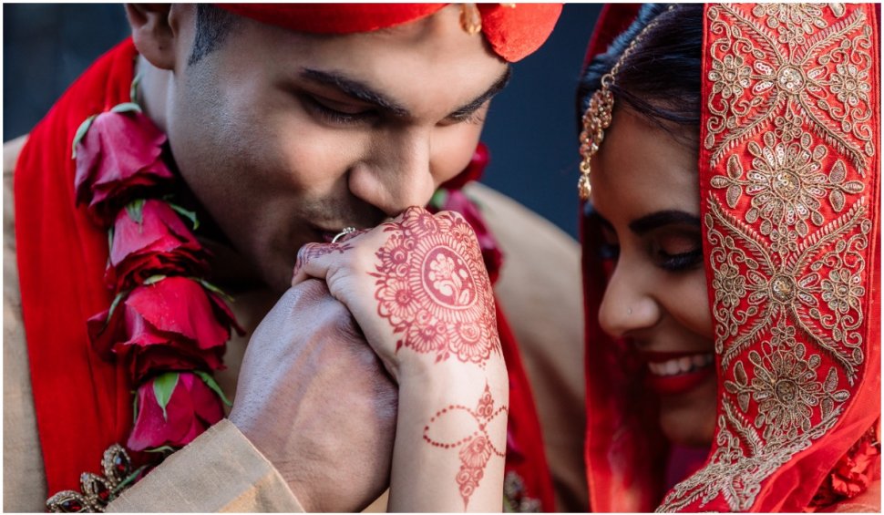 Un cuplu din India s-a căsătorit în avion, alături de 160 de invitați pentru a evita restricțiile