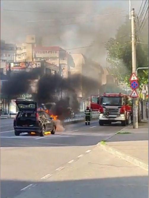 Momentul în care bolidul omului de afaceri Ioan Crişan sare în aer la Arad - Galerie foto 709130