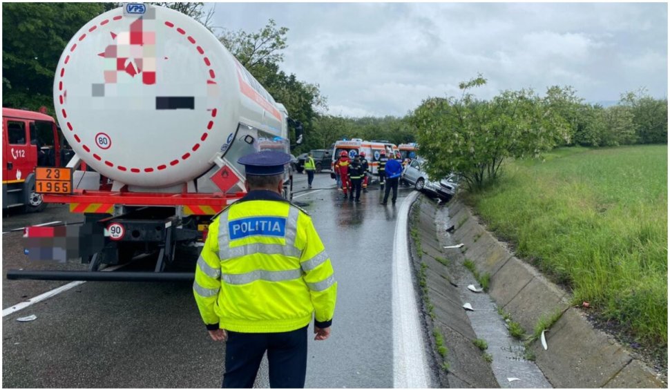 Trafic blocat pe DN 7 Pitești - Râmnicu Vâlcea după ce o cisternă GPL s-a ciocnit cu un autoturism