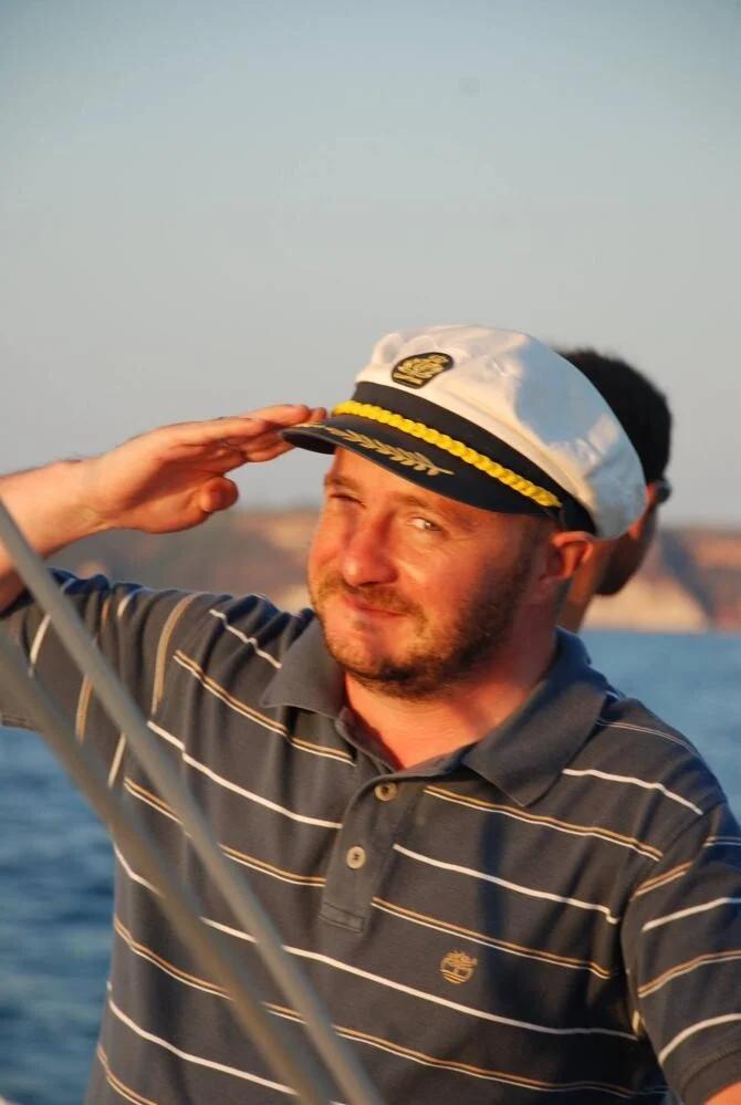 A murit jurnalistul şi analistul politic Alin Bogdan. Avea 43 de ani 710476