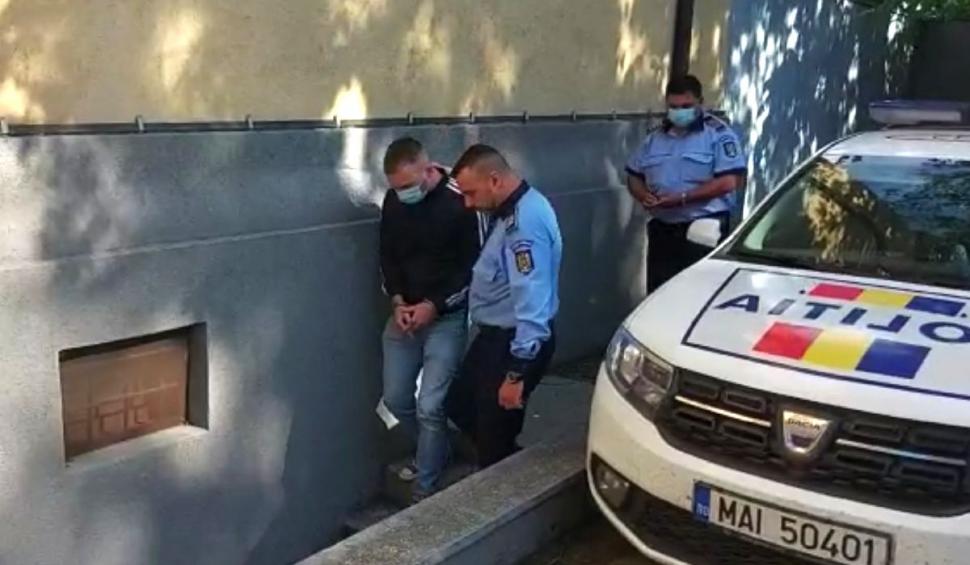 Bărbat, băgat în comă de un poliţist de 26 de ani care l-a lovit cu picioarele în cap, în Constanța. Victima, în stare gravă la spital