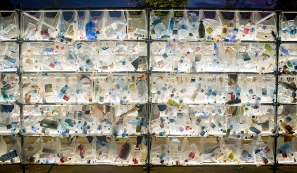 Produsele din plastic care dispar din magazine începând cu 3 iulie