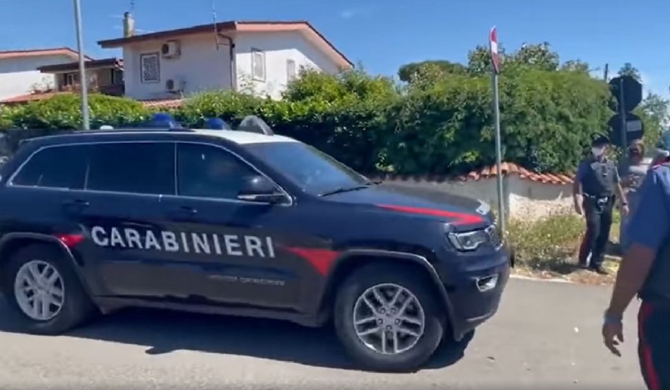 Atac armat în Italia. Doi copii şi un bărbat au fost împuşcaţi mortal