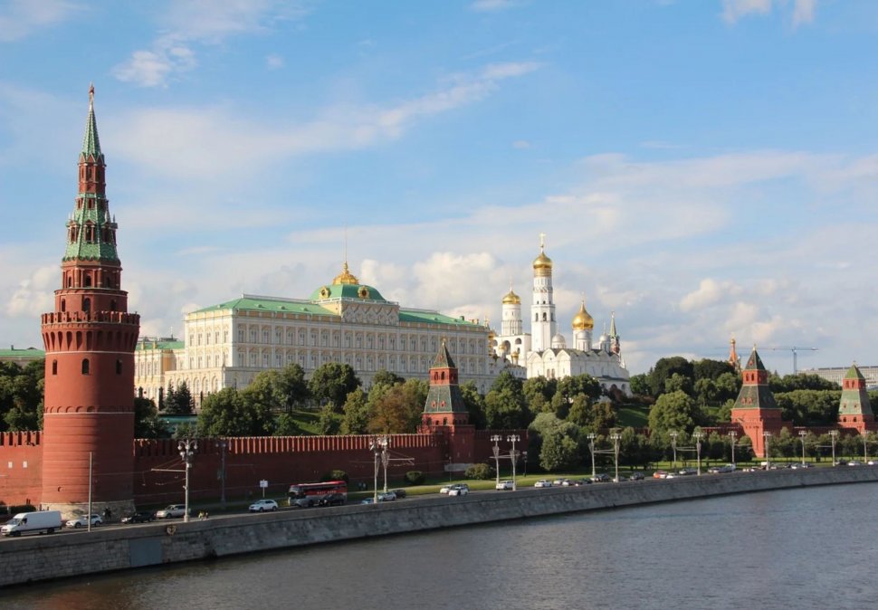 Măsură drastică în Moscova. Concediu forţat pentru toți angajaţii din domeniile neesenţiale 