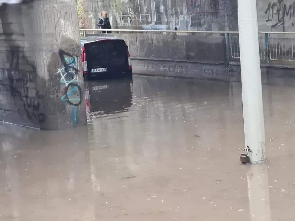 Imagini cu prăpădul făcut de ciclonul din Marea Neagră în Bulgaria 712101