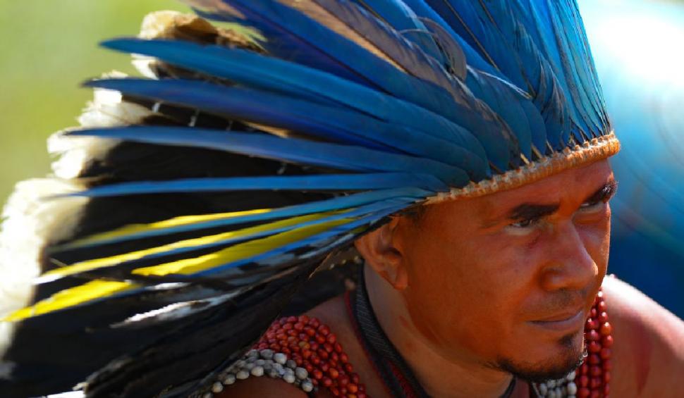 Polițiștii brazilieni au fost goniți cu săgeți la un protest al indigenilor 712994