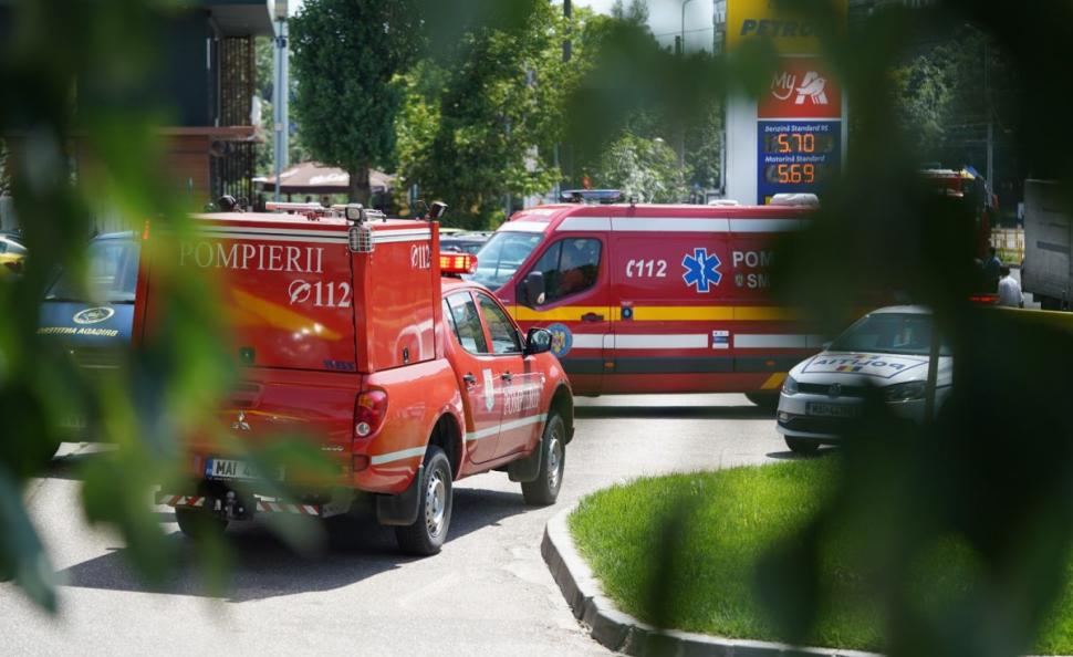 O persoană a murit, după ce o mașină a explodat într-o benzinărie din București 713279