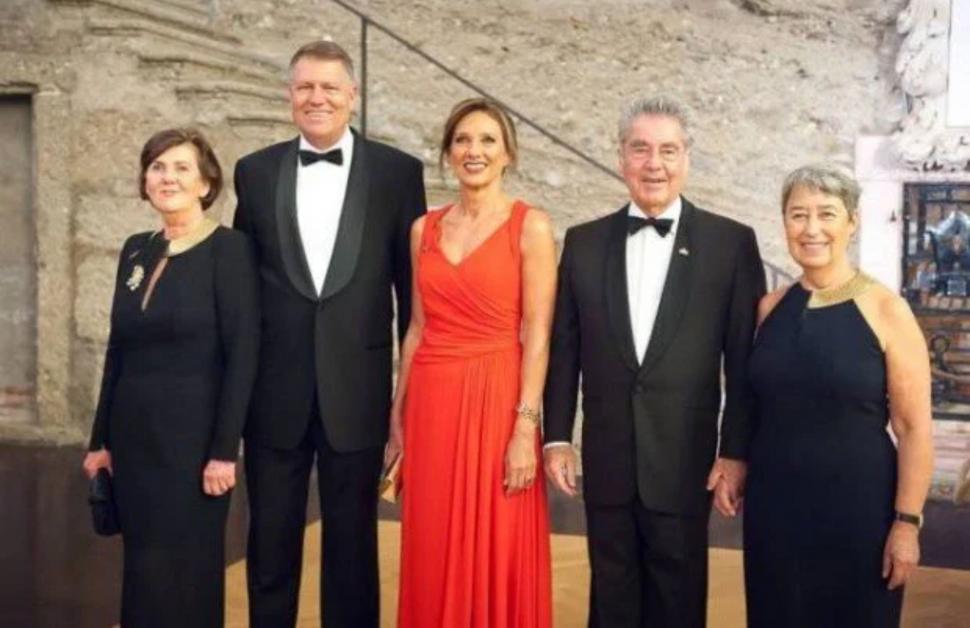 Orașul în care trăiesc părinții lui Klaus Iohannis, vizat de un atac violent cu cuțitul în plină stradă  713557