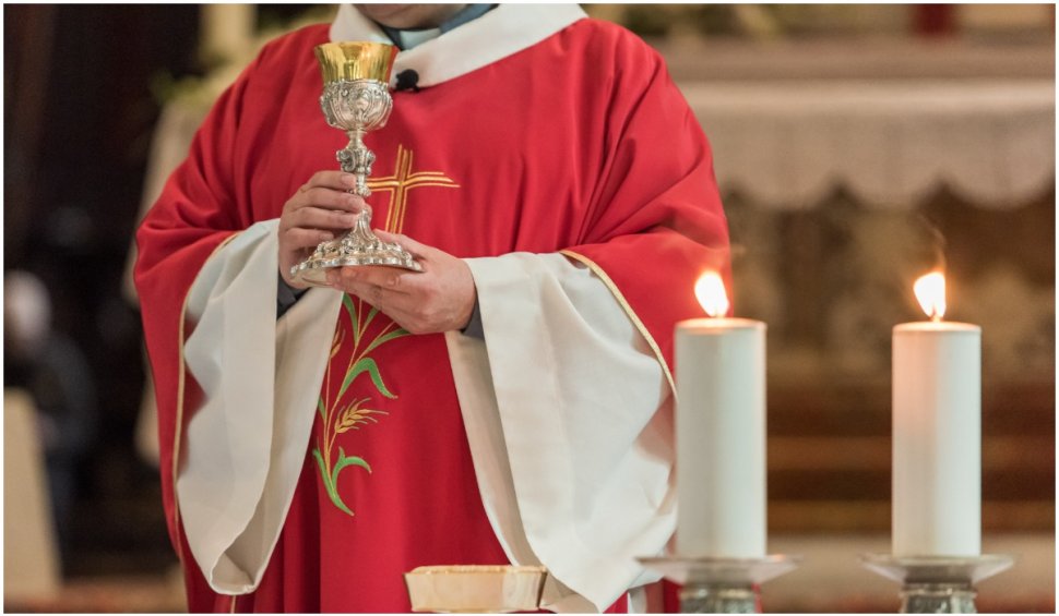 Vaticanul sancționează doi episcopi polonezi pentru că au au mușamalizat cazuri de agresiuni sexuale asupra minorilor