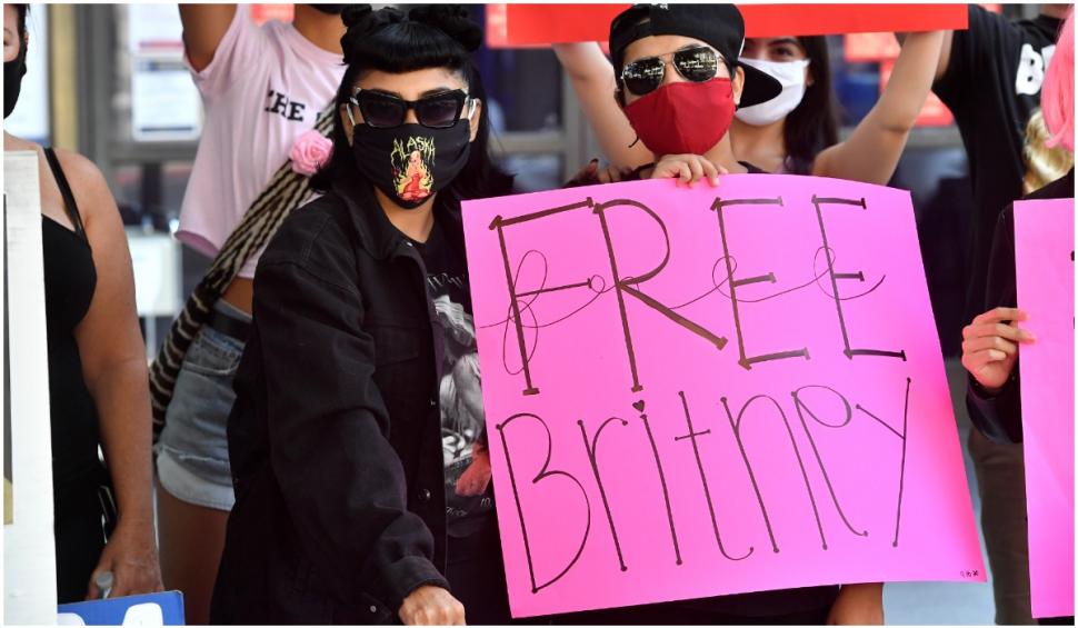 Un judecător a respins cererea cântăreţei Britney Spears de a-l înlătura pe tatăl ei din rolul de co-tutore 714329