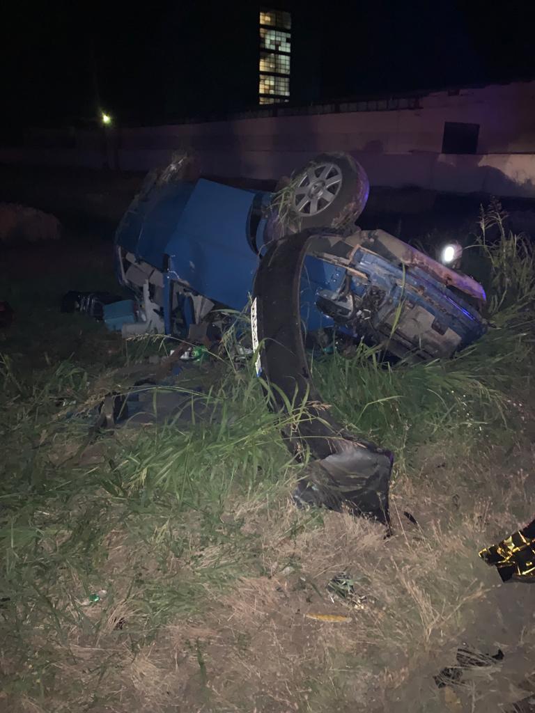 Cinci persoane au murit şi patru sunt în comă, după ce o autoutilitară a intrat într-un camion, la Teleorman 714859